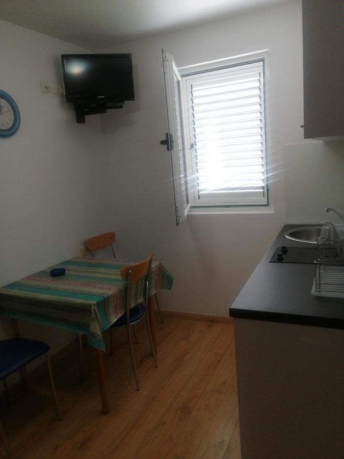 Lyon Apartments Μπούντβα Εξωτερικό φωτογραφία