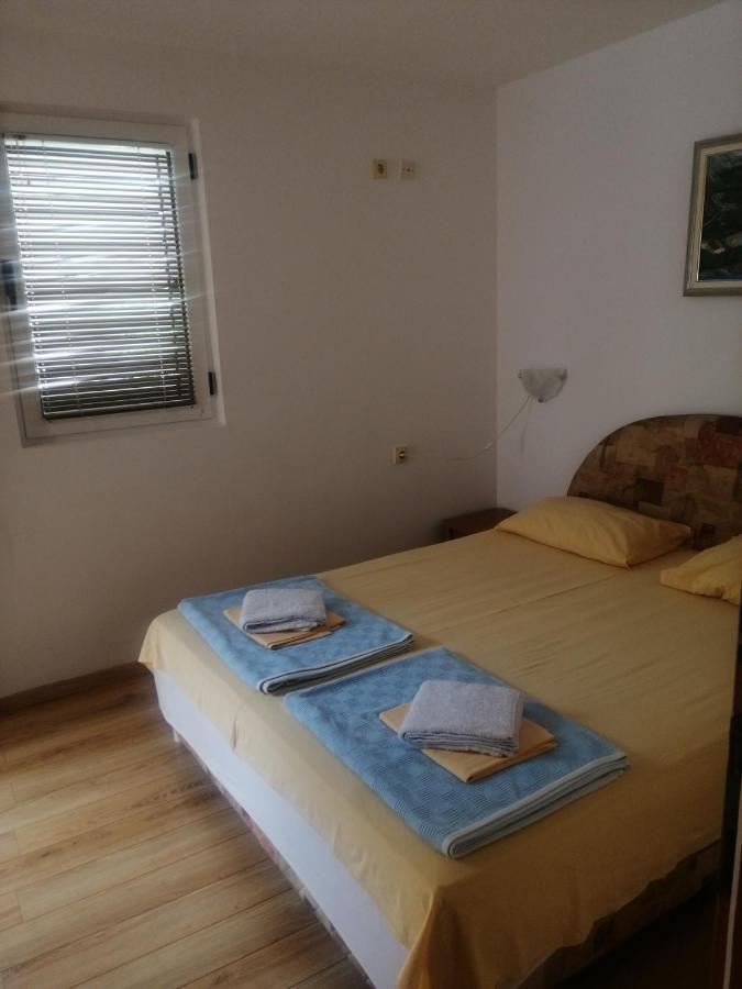 Lyon Apartments Μπούντβα Εξωτερικό φωτογραφία
