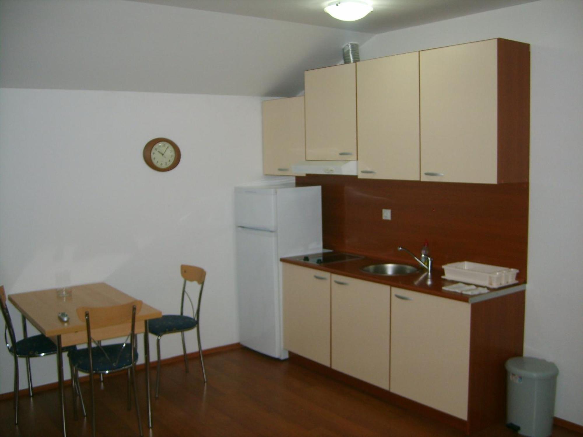Lyon Apartments Μπούντβα Εξωτερικό φωτογραφία
