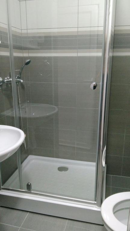 Lyon Apartments Μπούντβα Εξωτερικό φωτογραφία