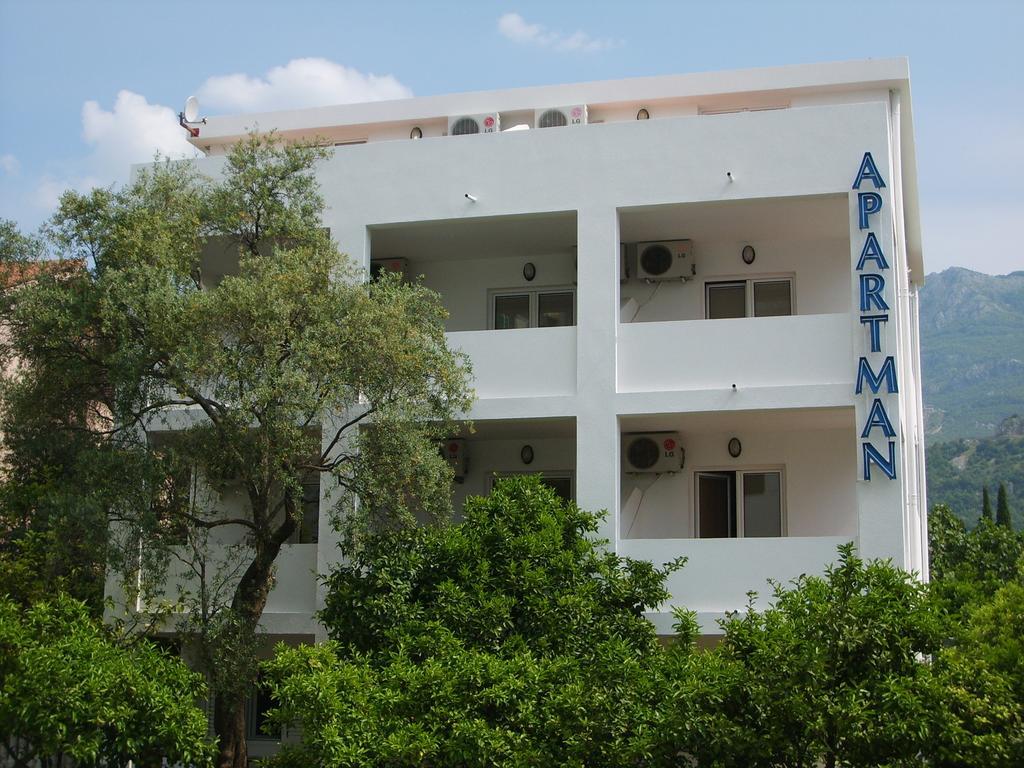 Lyon Apartments Μπούντβα Εξωτερικό φωτογραφία