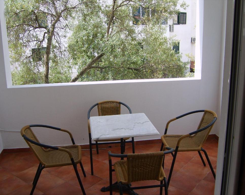 Lyon Apartments Μπούντβα Εξωτερικό φωτογραφία